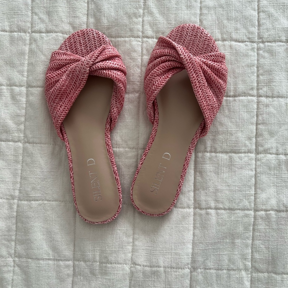 Nwot Silent D Raffia Sandals - image 2